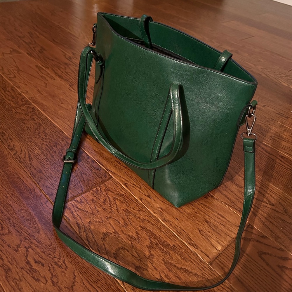 Beautiful green tote